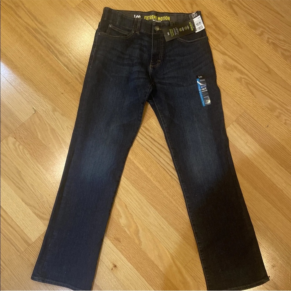 Lee Men's Performance Series Extreme Motion Regular Fit Bootcut Jean Cruz 32x32.